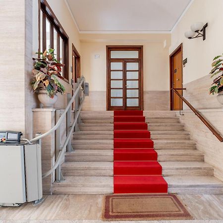 Glint House Roma Hotel Bagian luar foto