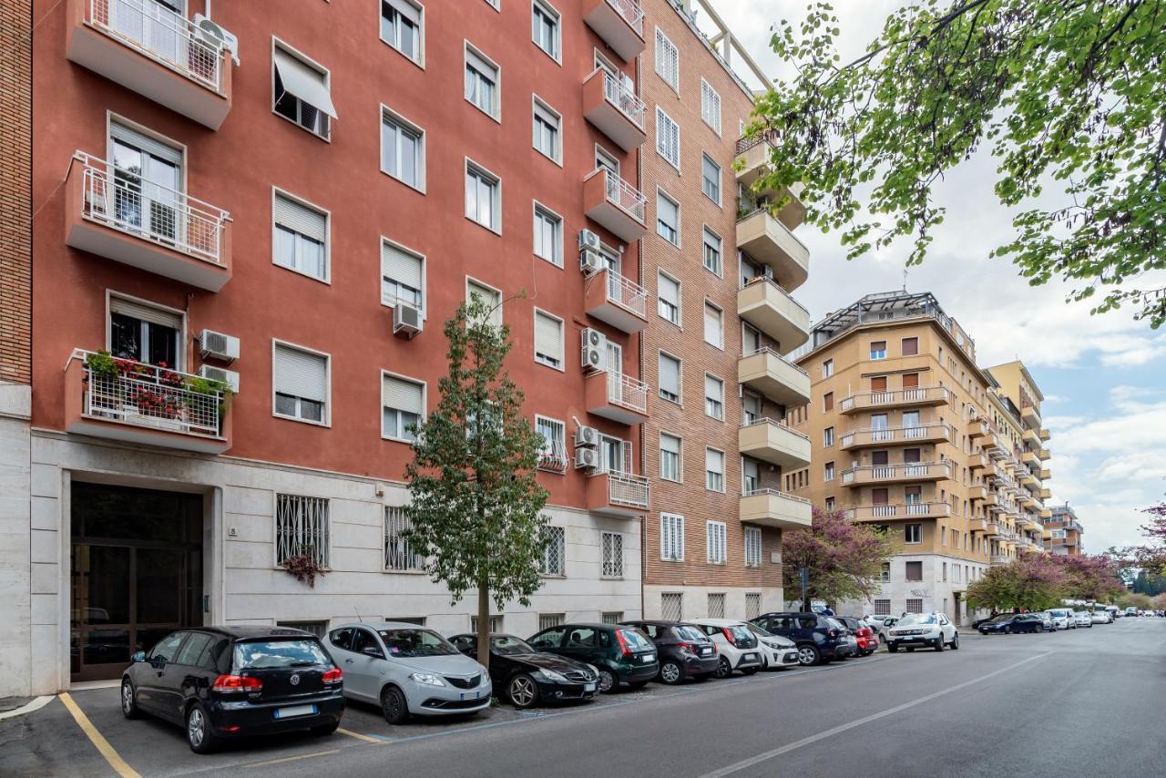 Glint House Roma Hotel Bagian luar foto