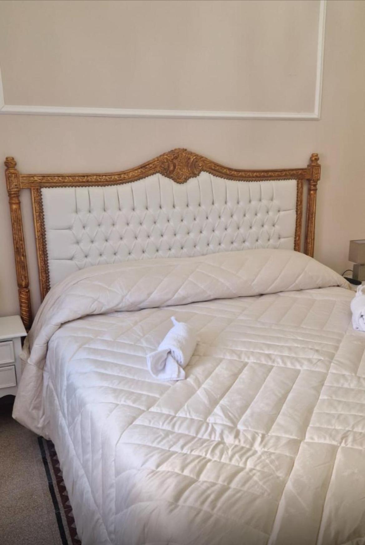 Glint House Roma Hotel Bagian luar foto