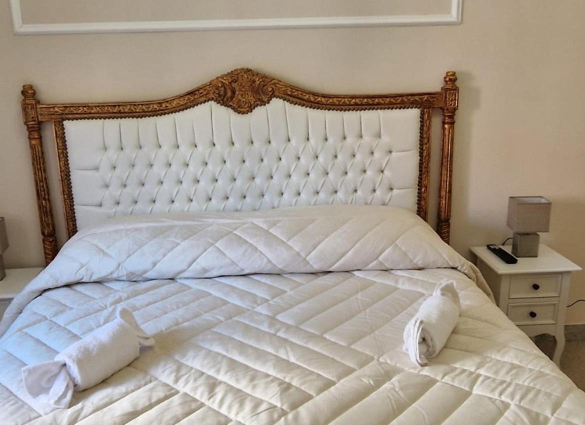 Glint House Roma Hotel Bagian luar foto