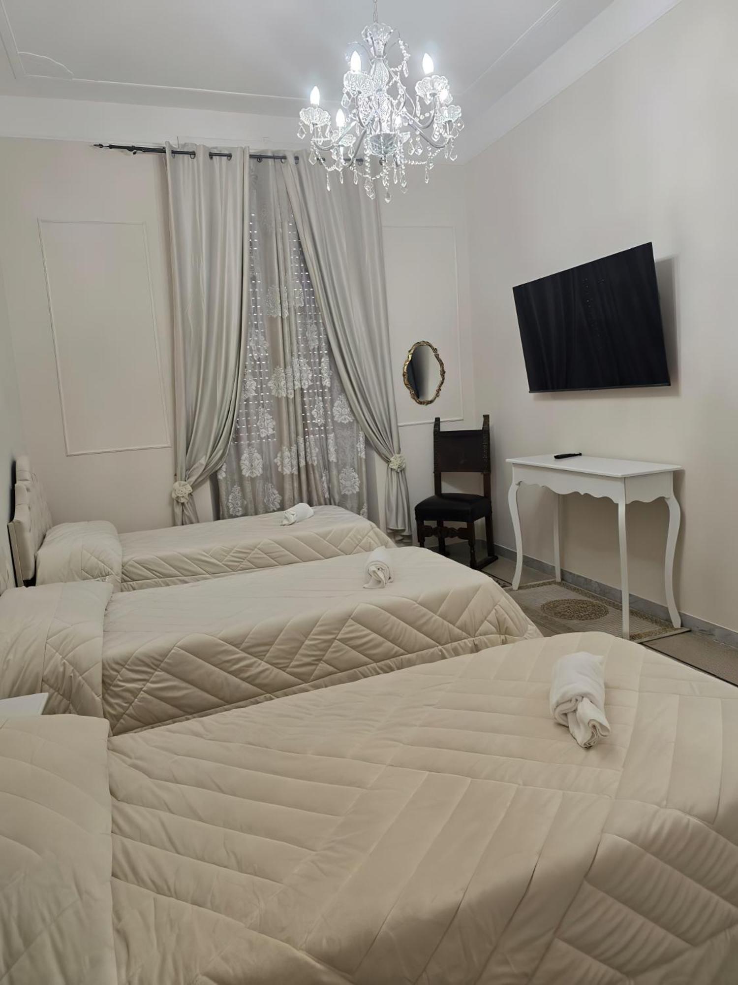 Glint House Roma Hotel Bagian luar foto